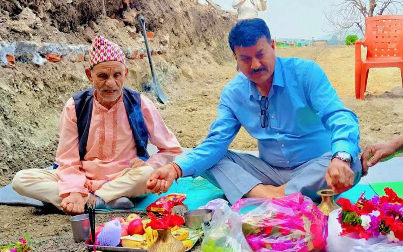 स्वास्थ्य सेवा पाउनु प्रत्येक नागरिकको मौलिक अधिकार हो-उप प्रमुख चित्रसेन अधिकारी