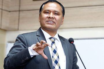 ५० युनिटभन्दा बढी विद्युत खपत गर्ने उपभोक्तामाथि ५ प्रतिशत भ्याट लगाउने निर्णय आम उपभोक्ताको हितविपरीत- कुलमान घिसिङ 