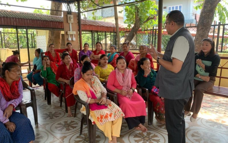 रत्ननगर-१६ मा मानसिक स्वास्थ्य सम्बन्धी सामुदायिक सचेतना कार्यक्रम 