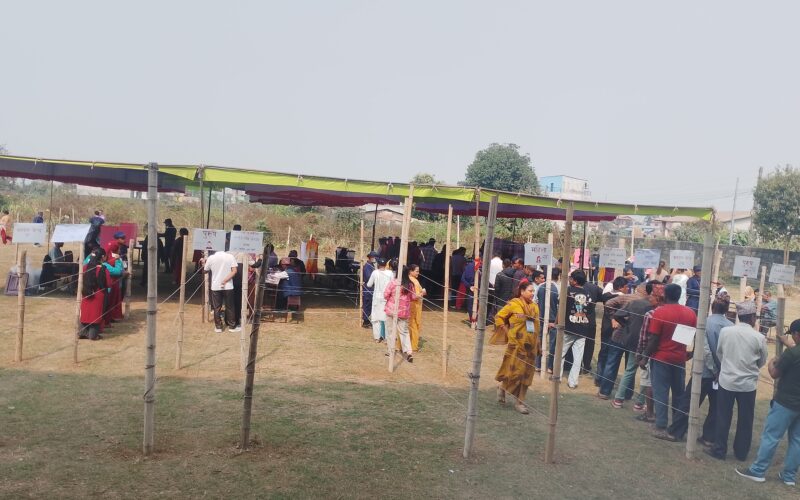 देशभर मतगणना चलिरहँदा काठमाण्डौ सहित १६ स्थानमा रास्वपा नै अगाडि ,  काठमाण्डौ ३ मा पनि कुलमान घिसिङलाई राजु पाण्डेले उछिने