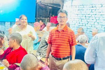 प्रेस युनियन चितवनद्धारा स्थापना दिवसमा भोजना सेवा 