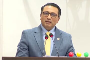 आज अर्थमन्त्री डा. स्वर्णिम वाग्लेले बजेट सार्वजनिक गर्दै