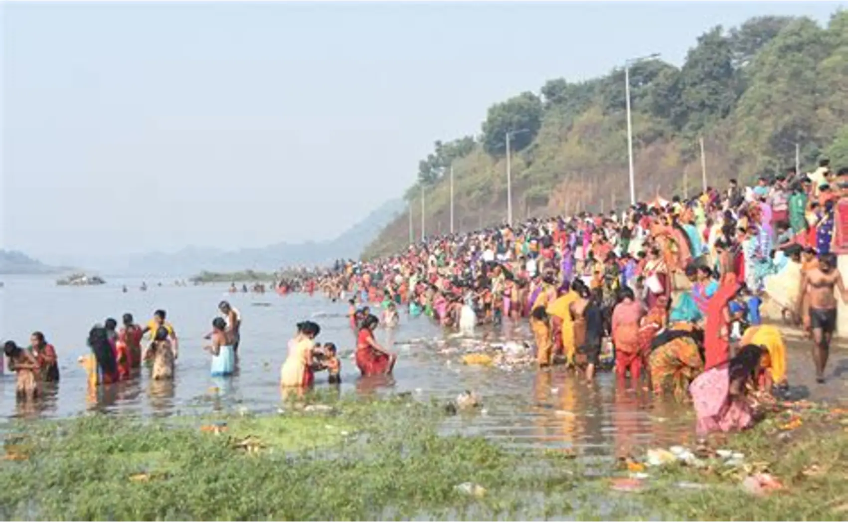 आज साउनको अन्तिम सोमबार शिवालयमा बोलबम मेला